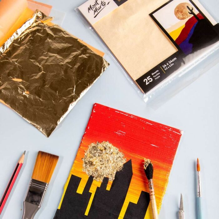 Mont Marte Imitation Gold Leaf Signature 14cm x 14cm (5.5in) 25 Sheets